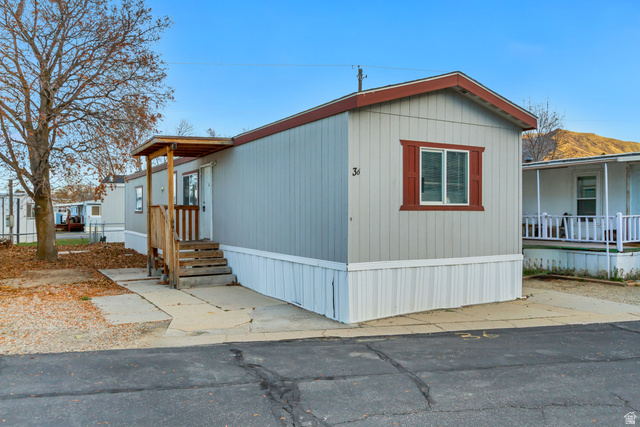 1060 S Main St #36 — photo