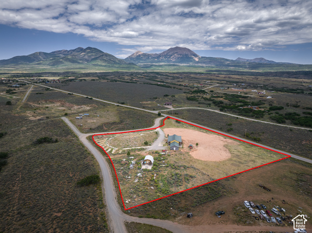 1 Tobe Day Rd, La Sal, UT 84530 — photo 2