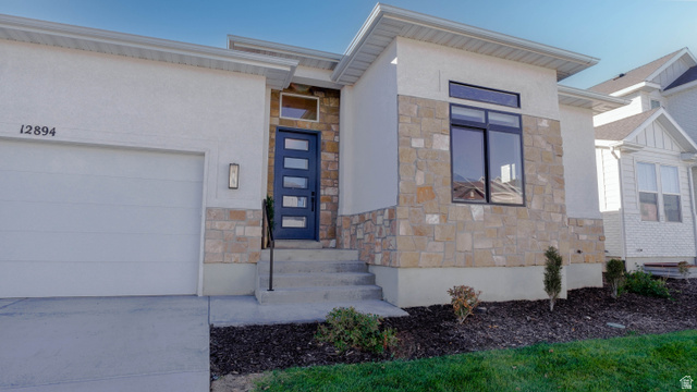 12894 S Berlynn Dr #17 — photo