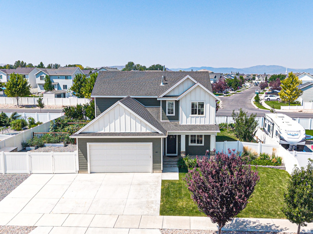 881 N 20 E — photo