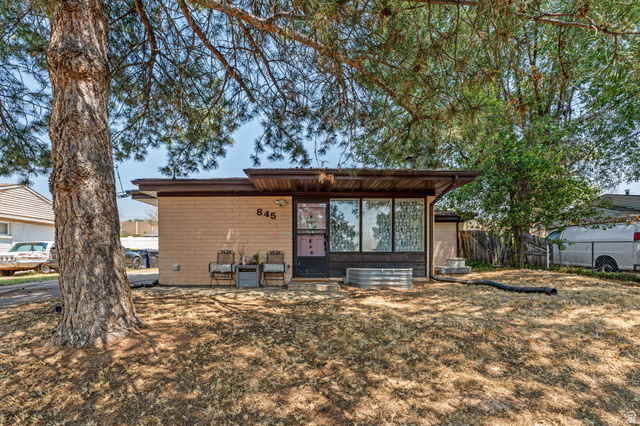 845 S Birch St. — photo