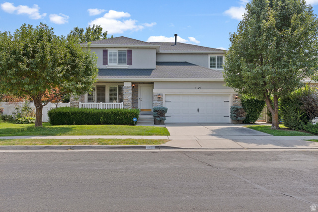 1121 Oakridge Park Dr — photo