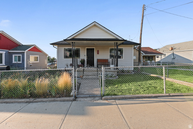 417 E Vine — photo