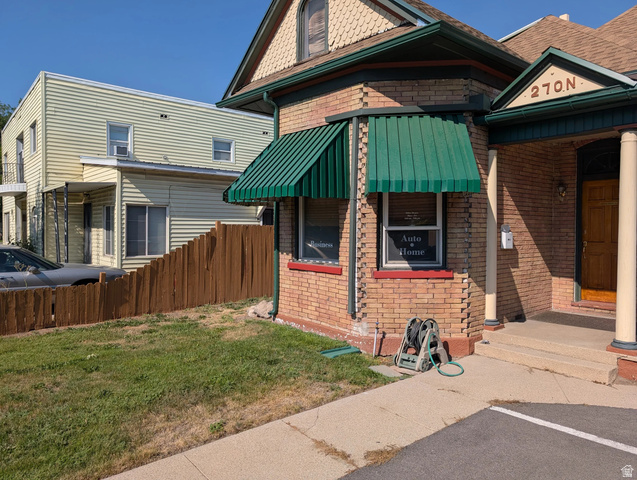 270 N 500 W — photo