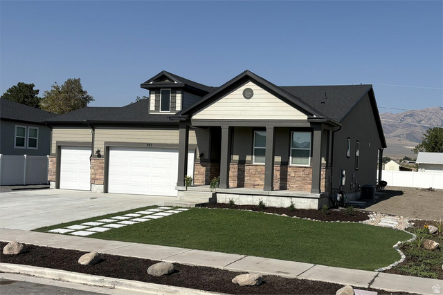 203 N Gold Hill Dr — photo