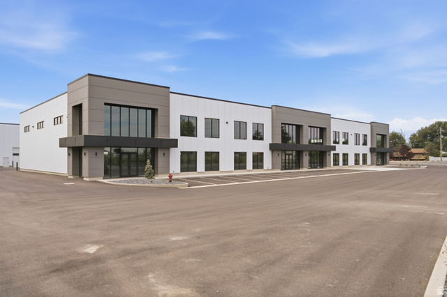 1242 N 2000 W — photo