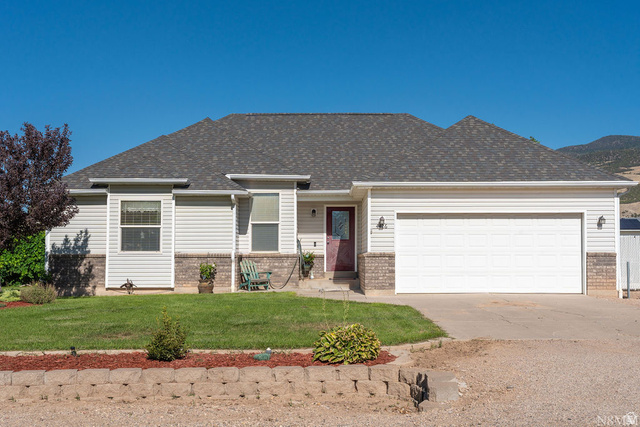 4426 N Utah Trl — photo