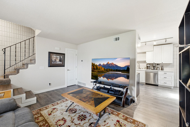 1835 W Homestead Farms Ln. #4 — photo
