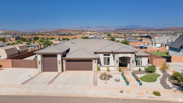 3478 S Pecos Dr — photo