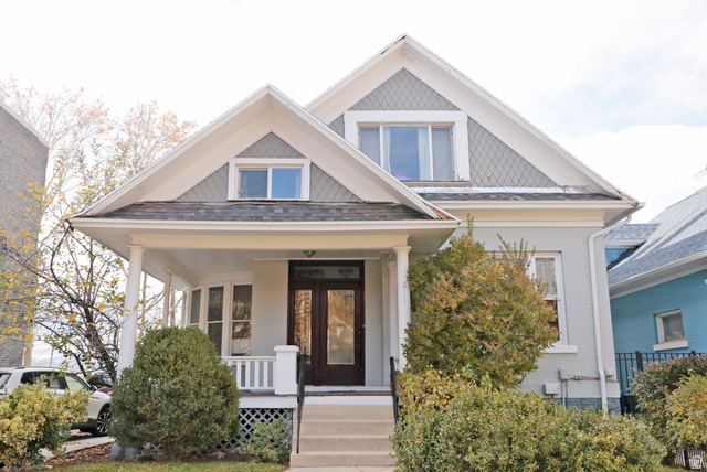 211 N 200 W — photo