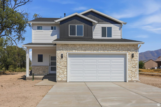 740 N 6000 W — photo
