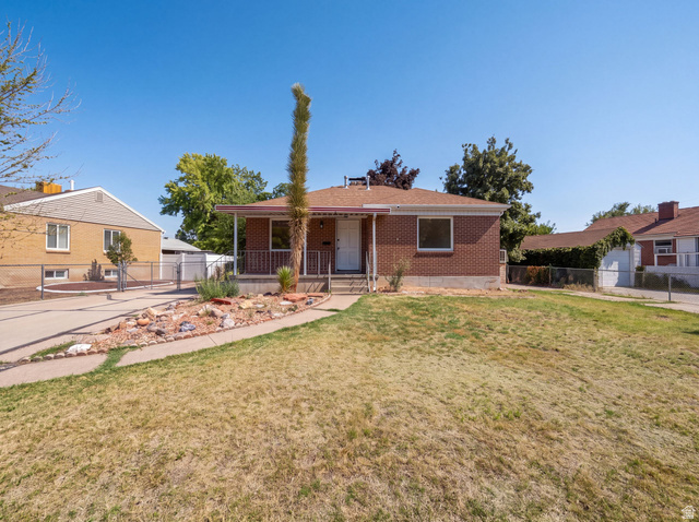 116 Ross Dr — photo