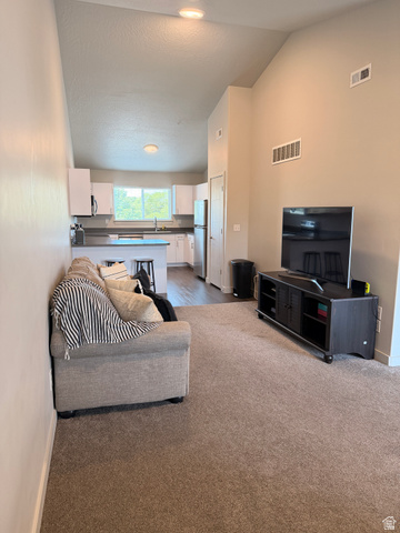618 S 100 W #303 — photo