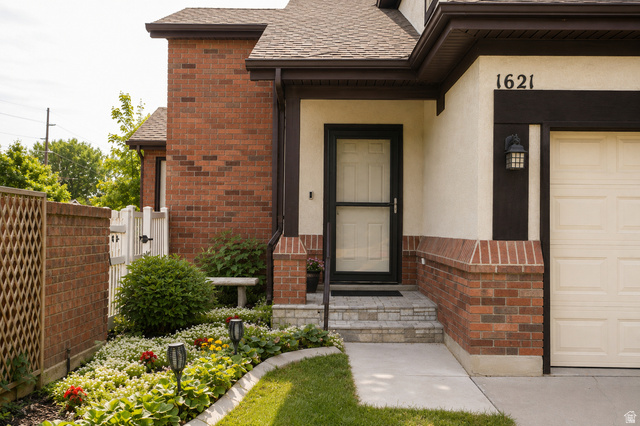 1621 N Pages Pl — photo