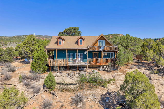 659 S Stagecoach Rd — photo