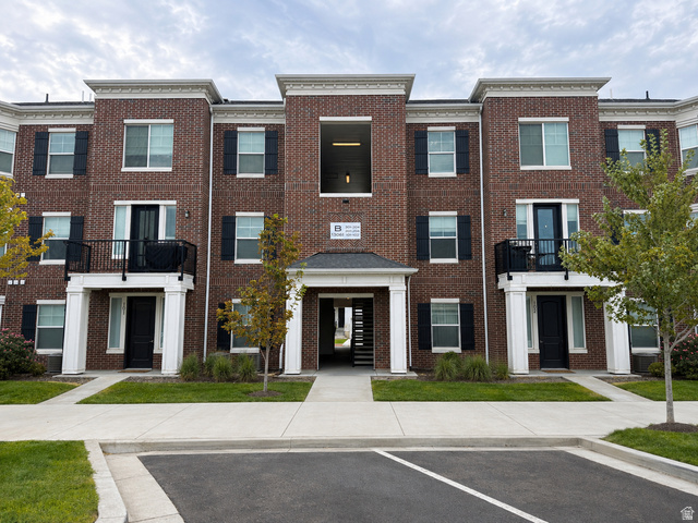 13061 S Cannavale Dr #B301 — photo