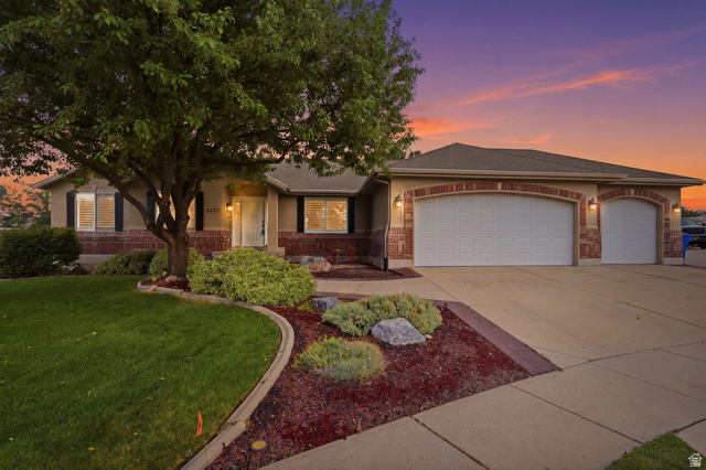 5237 W Saddle Creek Cir — photo