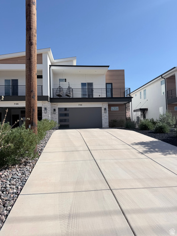 738 E Desert Cactus Dr #104 — photo