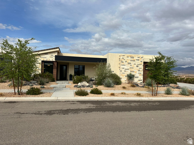 5658 S Ruby Dr — photo