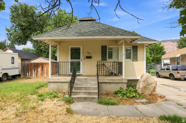 804 E Canyon Rd — photo