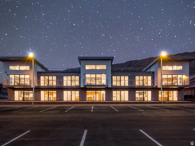 443 Kane Creek Blvd #B208 — photo