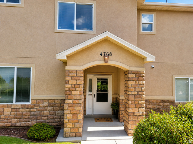 4768 W Oregon Trail Way — photo