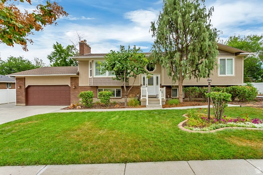 1737 E Sunrise Meadow Dr — photo