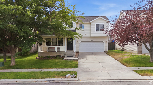 4066 E Parkers Pl — photo