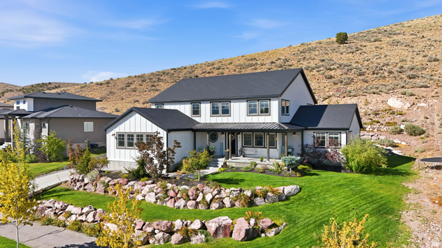 2417 E Patriot Dr — photo