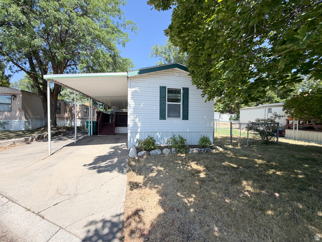 1200 Church St #17 — photo