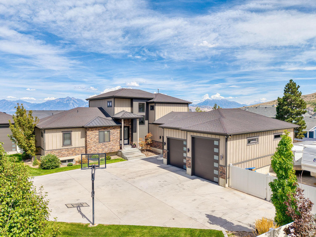 6833 W Rose Canyon Rd — photo