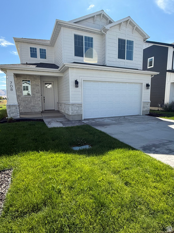 791 N 680 W #201 — photo
