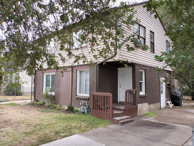 2711 N Liberty Ave #a1,2,3 — photo