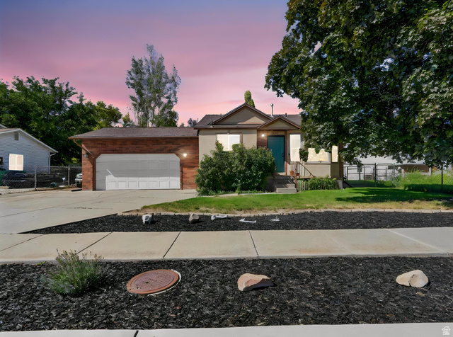 2144 W 1225 N — photo