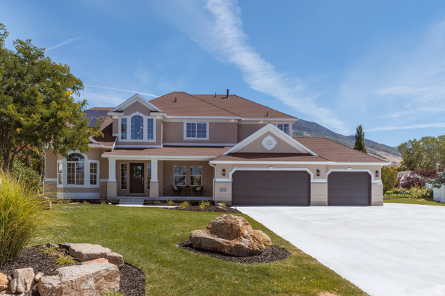 691 E Kings Peak CV — photo