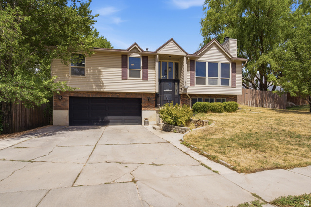 350 W Hunting Creek Dr — photo