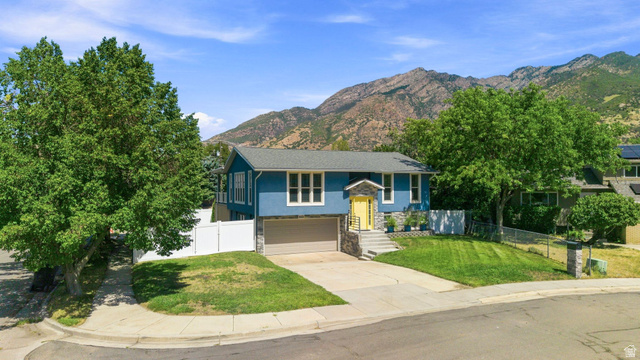 3173 E Barnhill Bay — photo