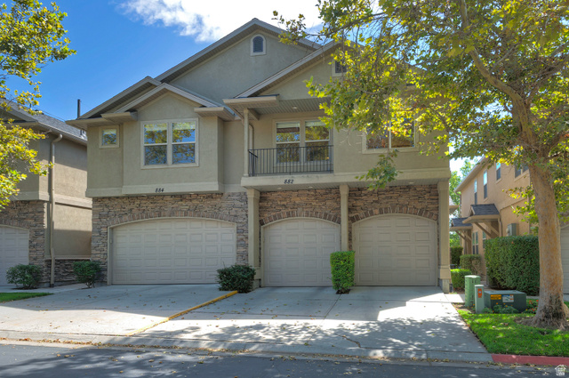 880 E Red Sage Ln — photo