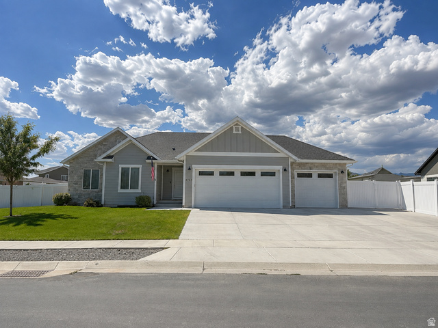 4763 N Sage Park Dr — photo