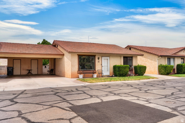 1075 N 1400 W #16 — photo
