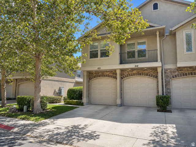 820 E Red Sage Ln — photo