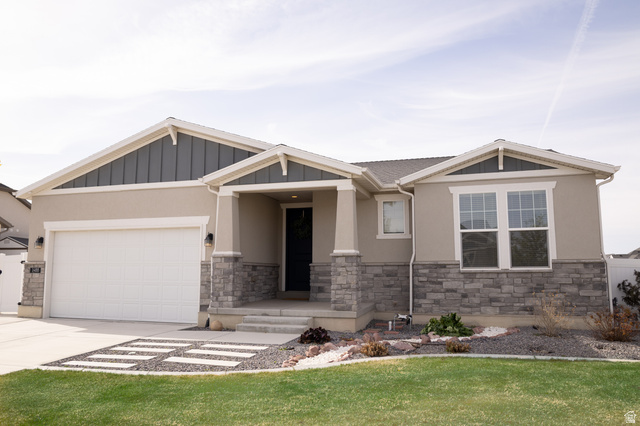 1488 E Kelsey Dr — photo