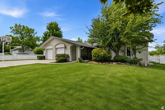 7116 S Ponderosa Dr — photo