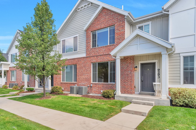 9293 S Fordham Ct — photo