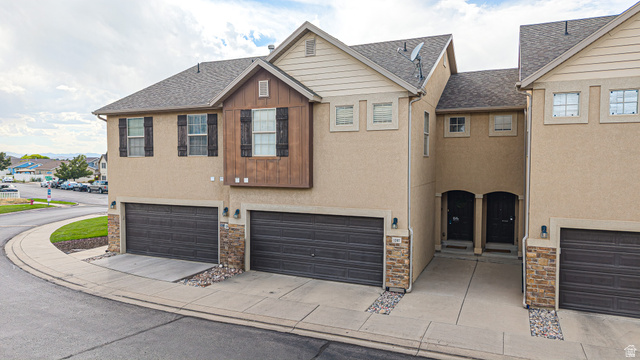 1207 Firefly Dr — photo