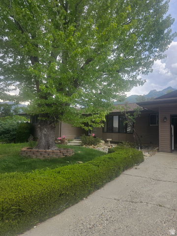 8671 S Tracy Dr — photo