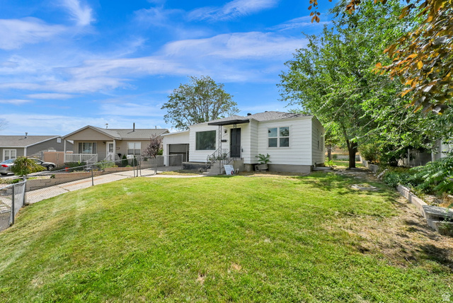 8795 W Edith Cir — photo