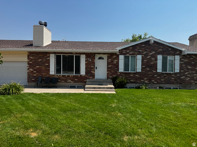 84 N 1250 W — photo
