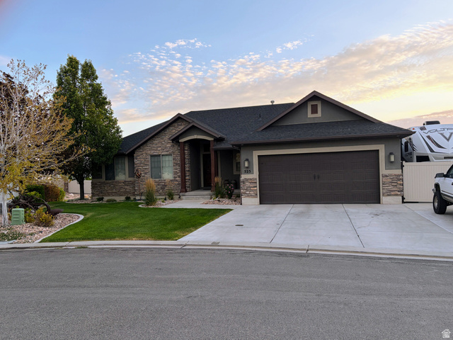 525 S Sunset Dr — photo