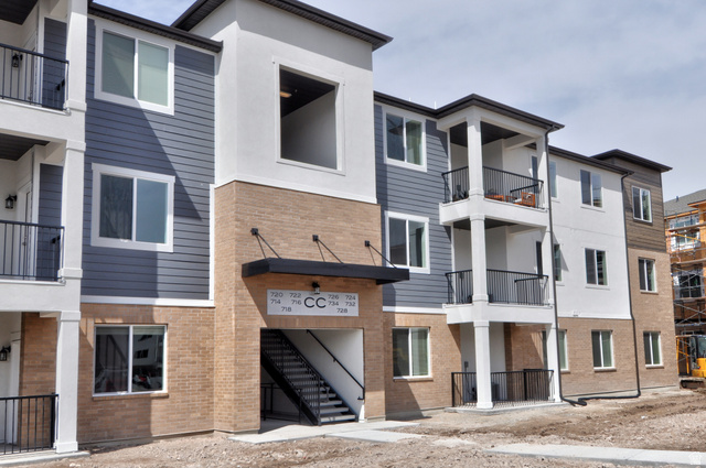 1423 N 3830 W #B201 — photo